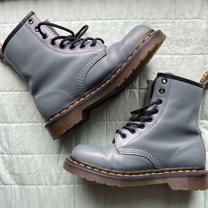 Grey/teal Smooth 8-Eye Dr. Martens